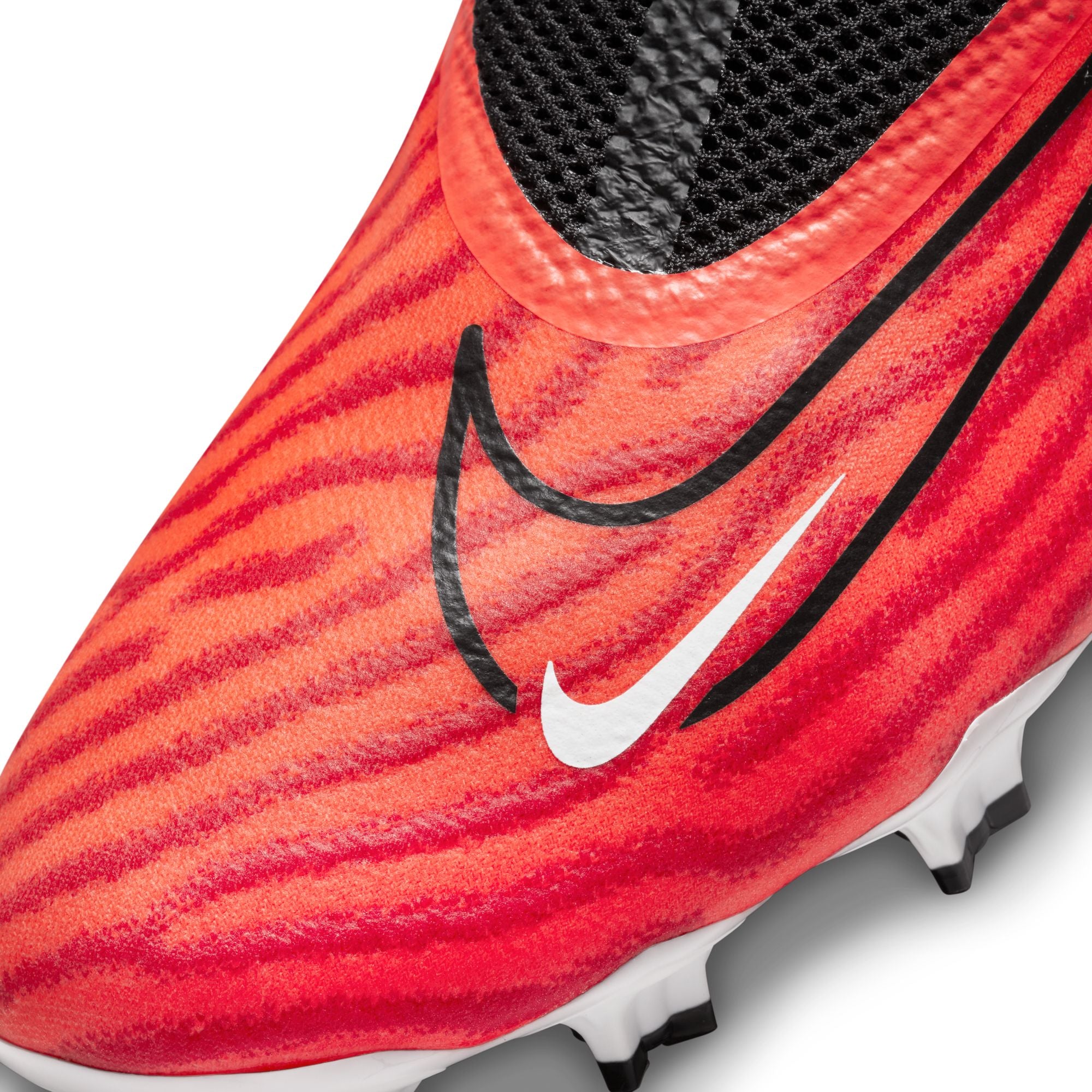 Nike Phantom GX Pro Firm Ground Soccer Cleats