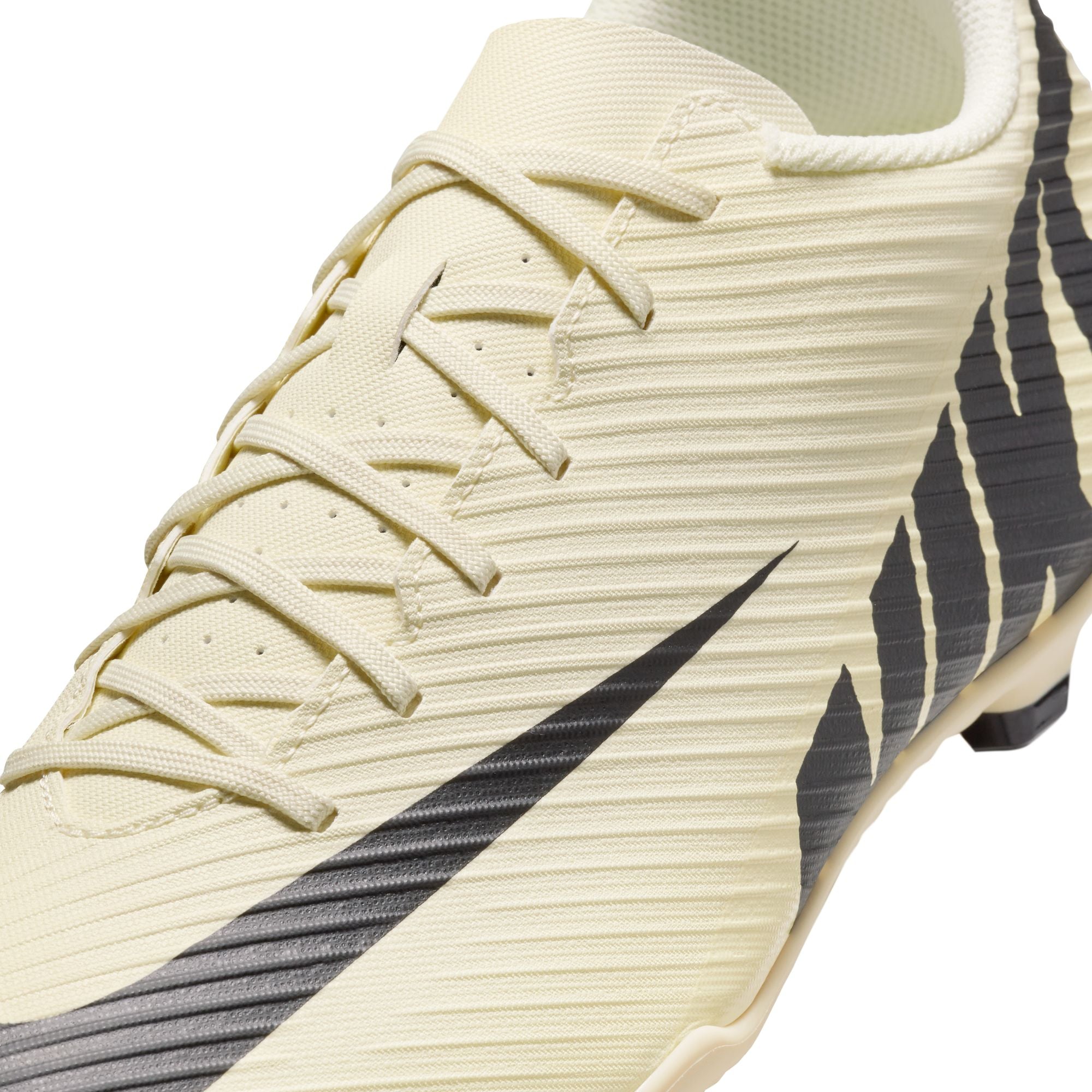 Nike Mercurial Vapor 15 Club Multi-Ground Low-Top Soccer Cleats