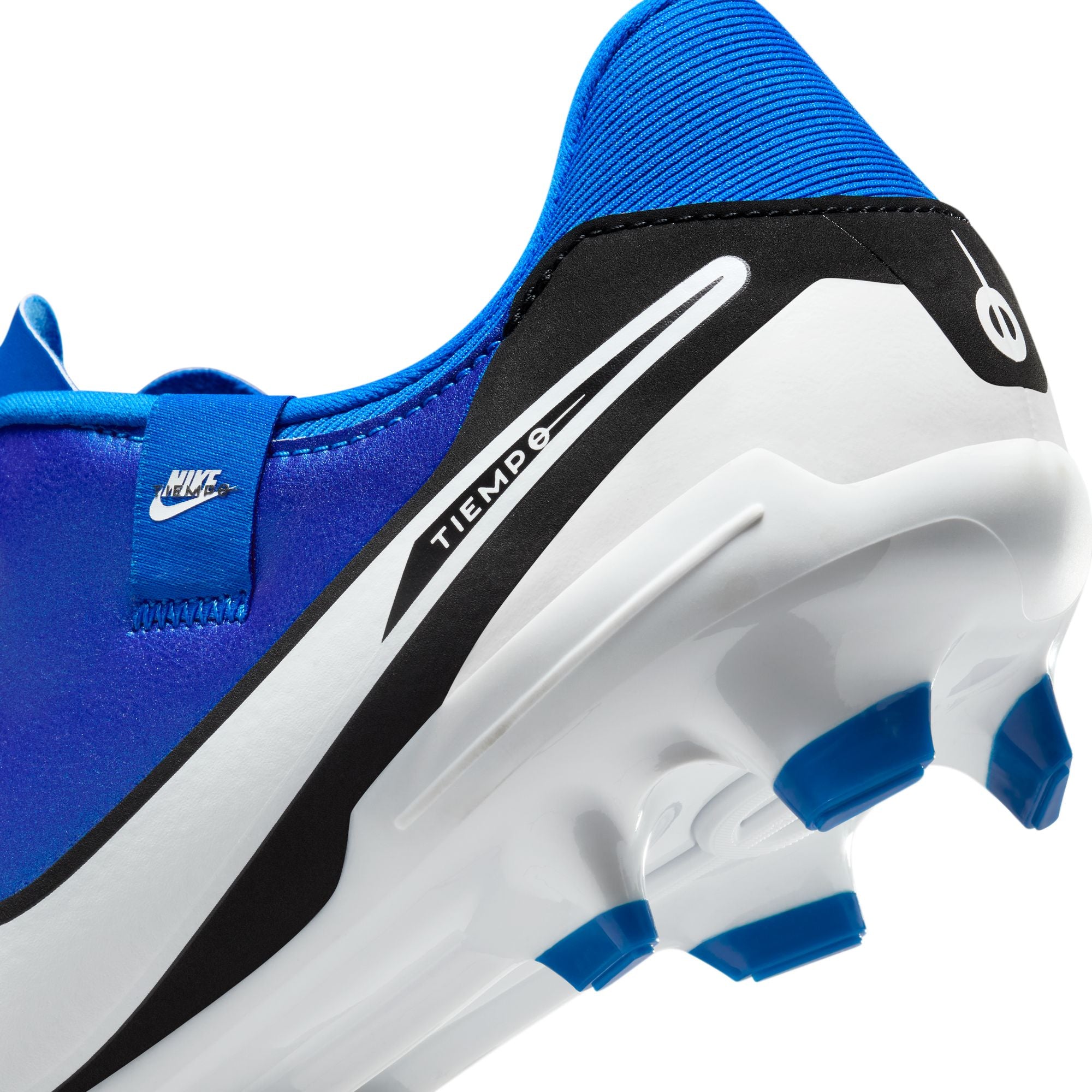 Nike Tiempo Legend 10 Academy Multi-Ground Low-Top Soccer Cleats