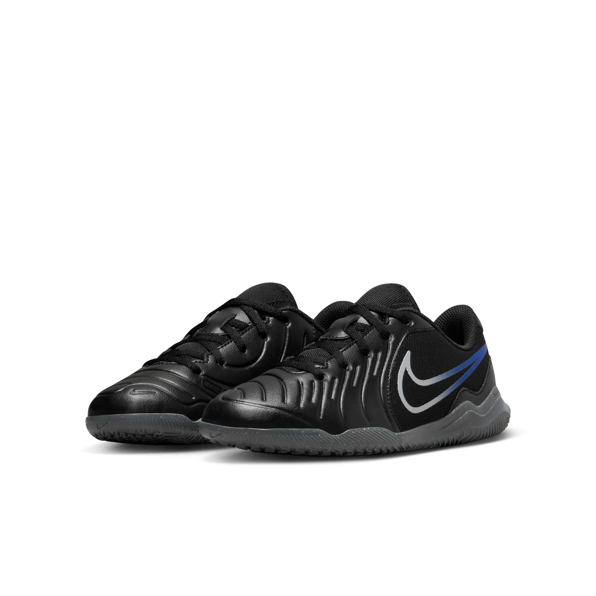 Nike Jr. Tiempo Legend 10 Club Little/Big Kids' Indoor/Court Soccer Shoes