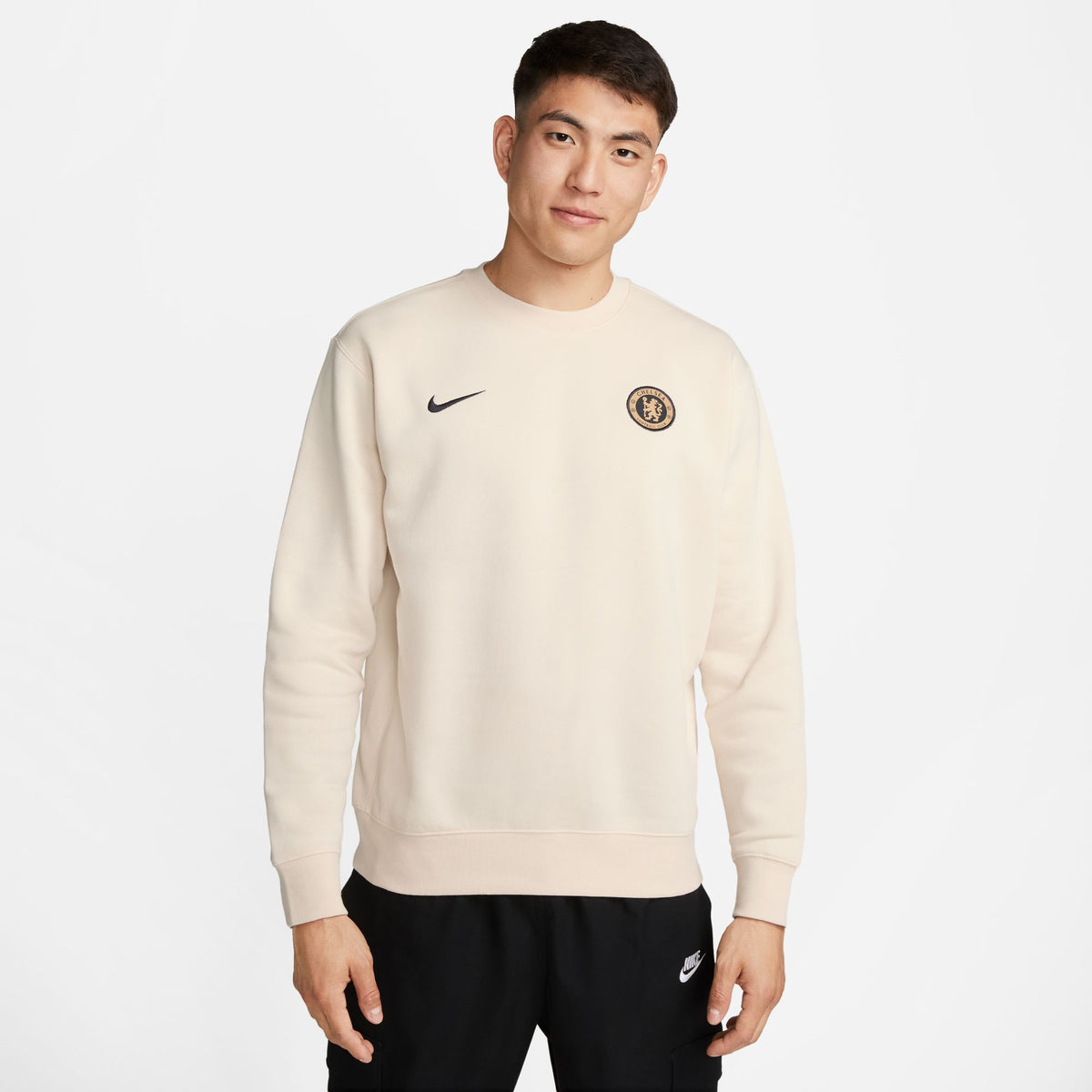 Nike Chelsea FC Club Fleece Men&#39;s Crew-Neck Sweatshirt