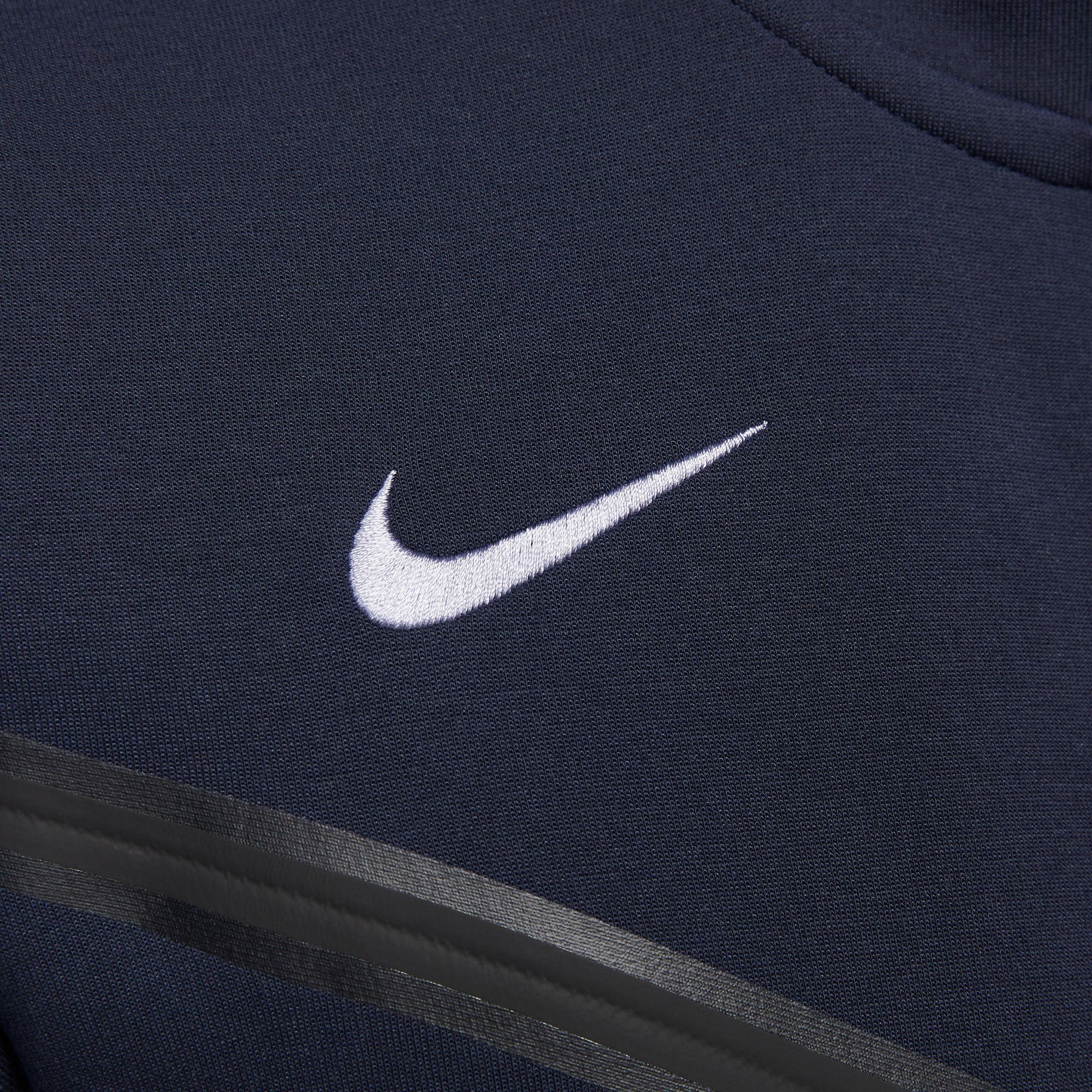 Tottenham Hotspur Tech Fleece Windrunner Third Men's Nike Football Full-Zip  Hoodie. Nike LU