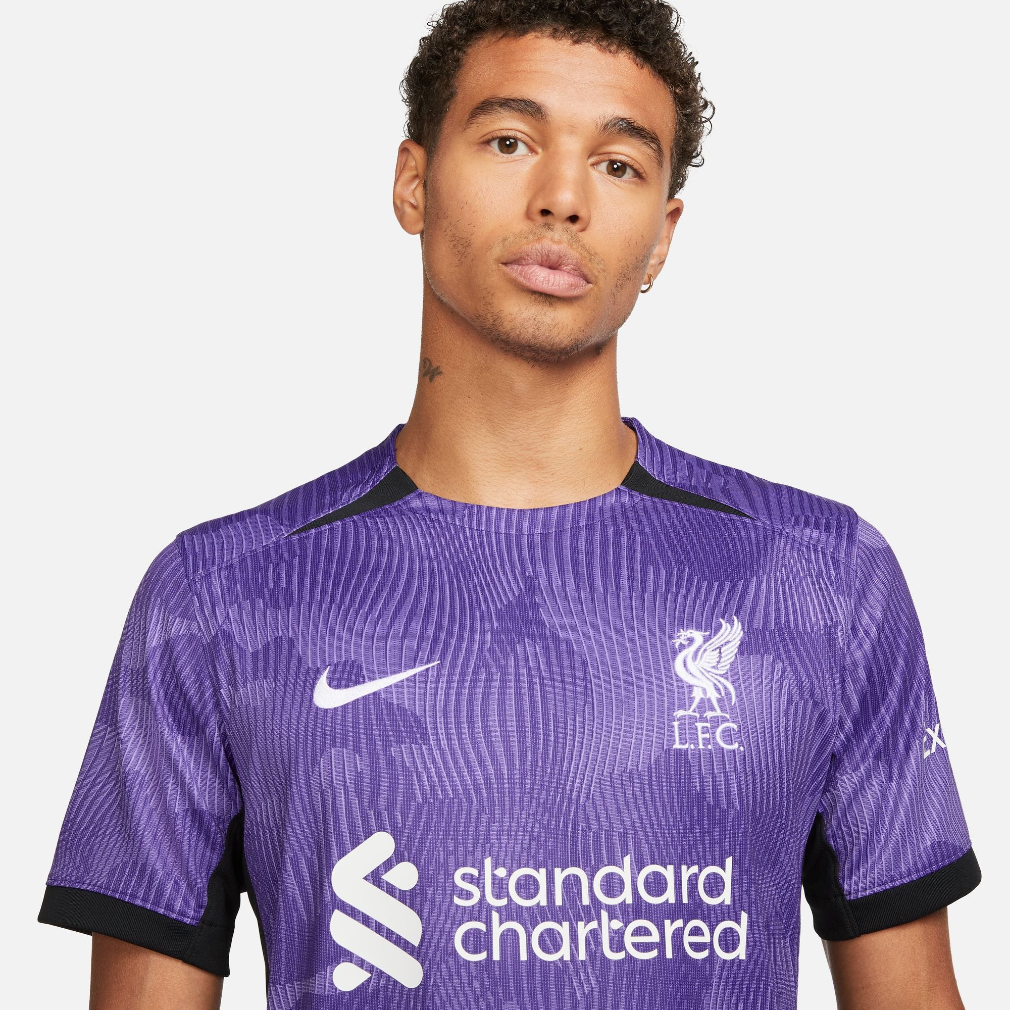 Nike 2023-24 Liverpool Men's Authentic Away Jersey, L