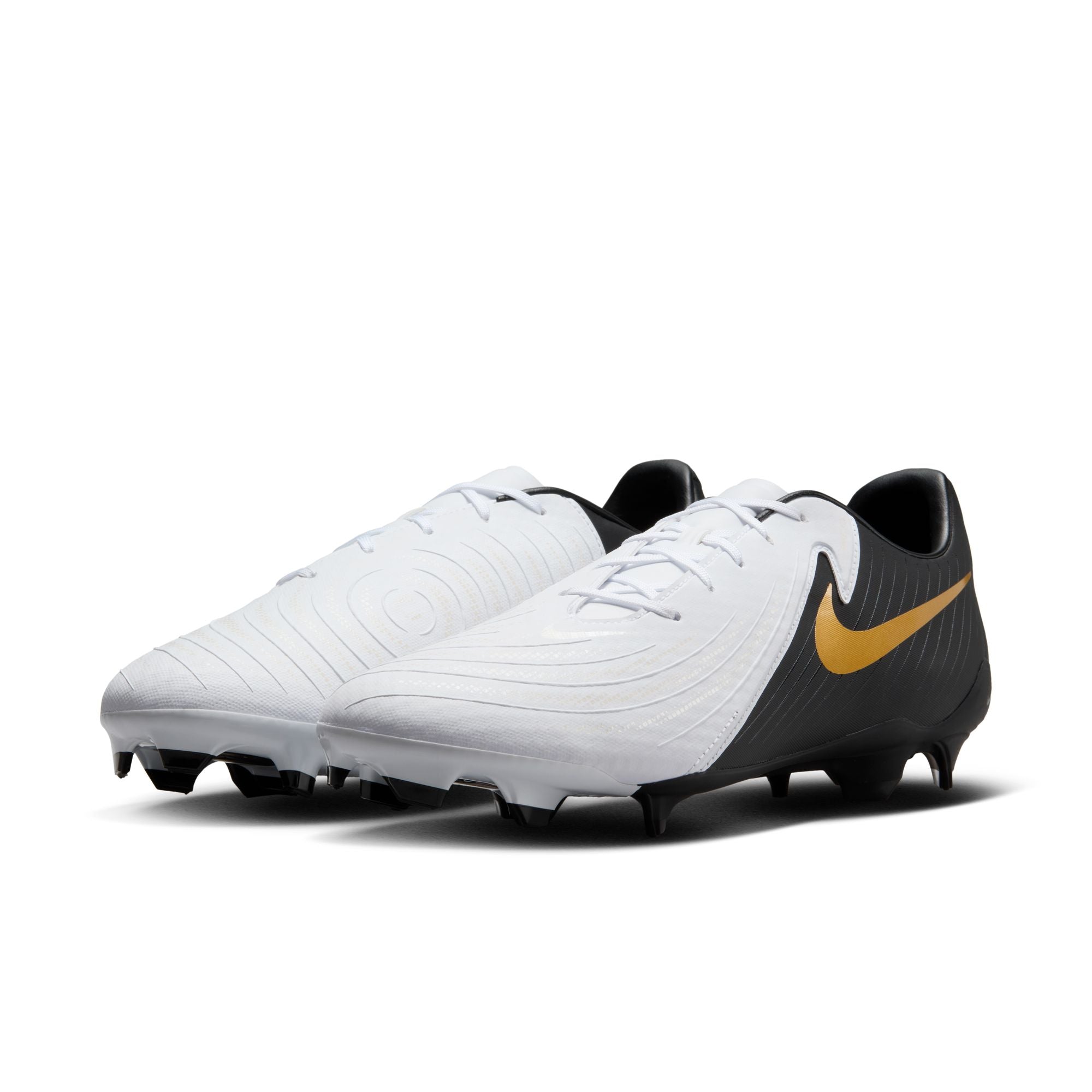 Nike Phantom GX 2 Academy MG Low-Top Soccer Cleats