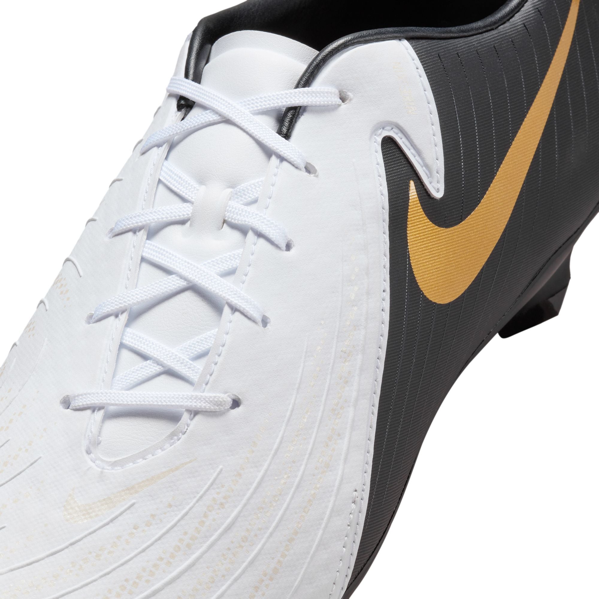 Nike Phantom GX 2 Academy MG Low-Top Soccer Cleats