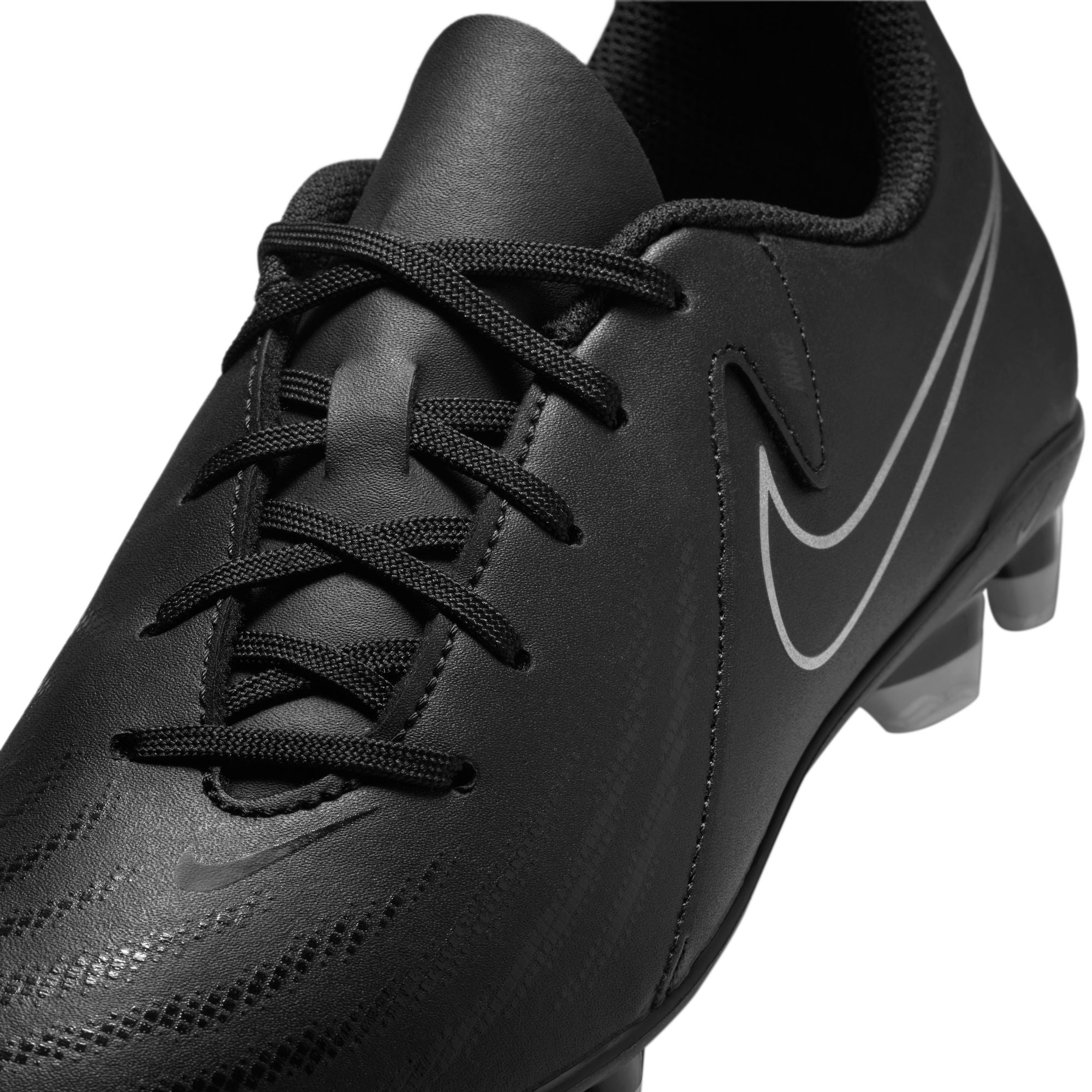 Nike Jr. Phantom GX 2 Club Little/Big Kids' MG Low-Top Soccer Cleats