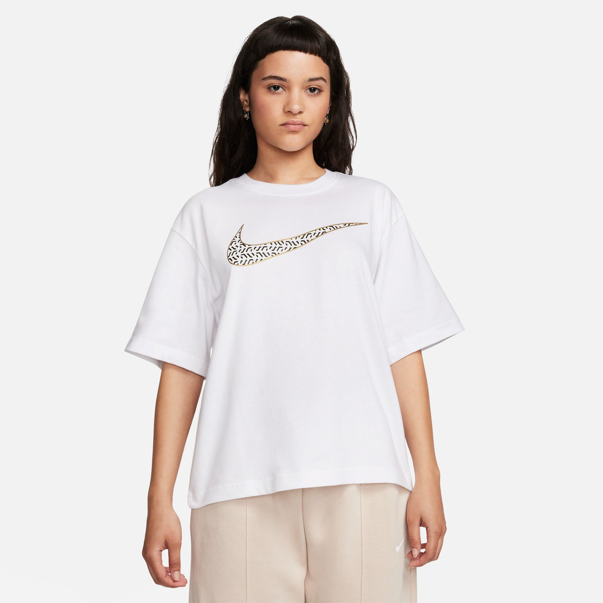 Nike Sportswear x Nike United Women&#39;s Boxy T-Shirt