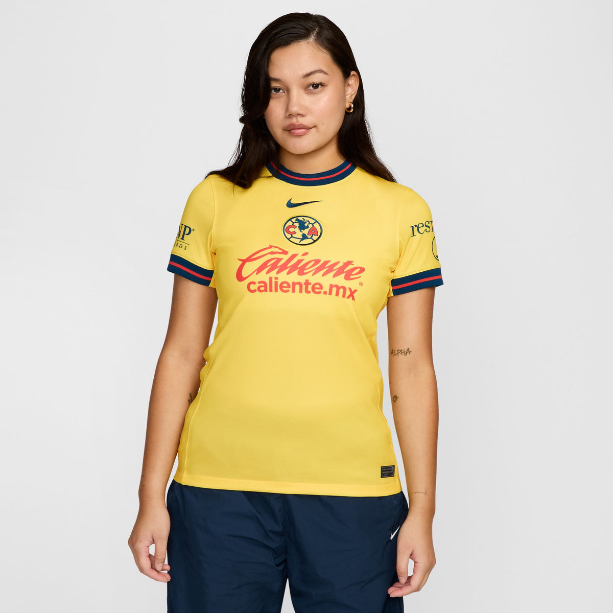 Nike Club America 2024/25 Stadium Home Women&#39;s Dri-FIT Soccer Replica Jersey