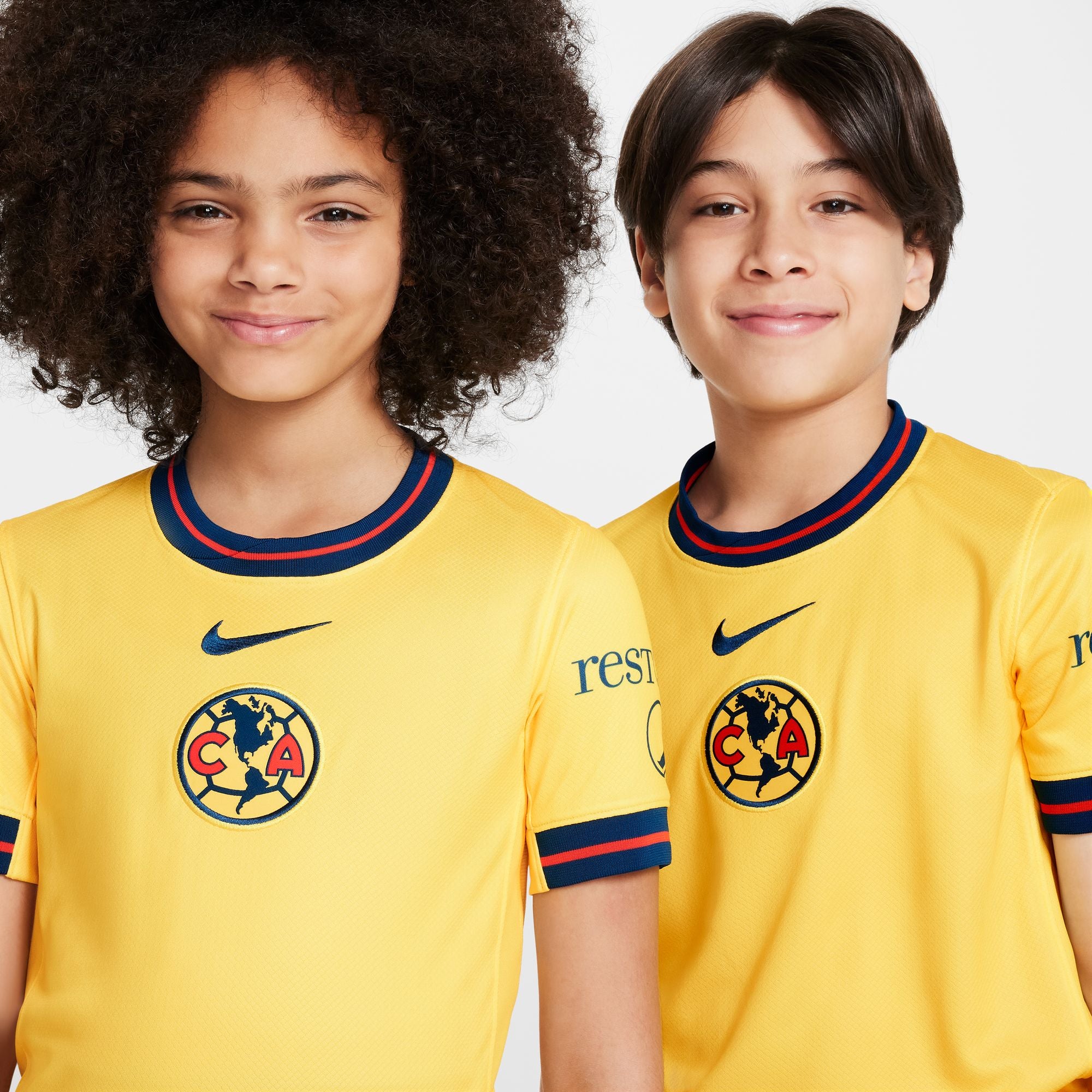 Nike Club America 2024/25 Stadium Home Big Kids' Dri-FIT Soccer Replica Jersey