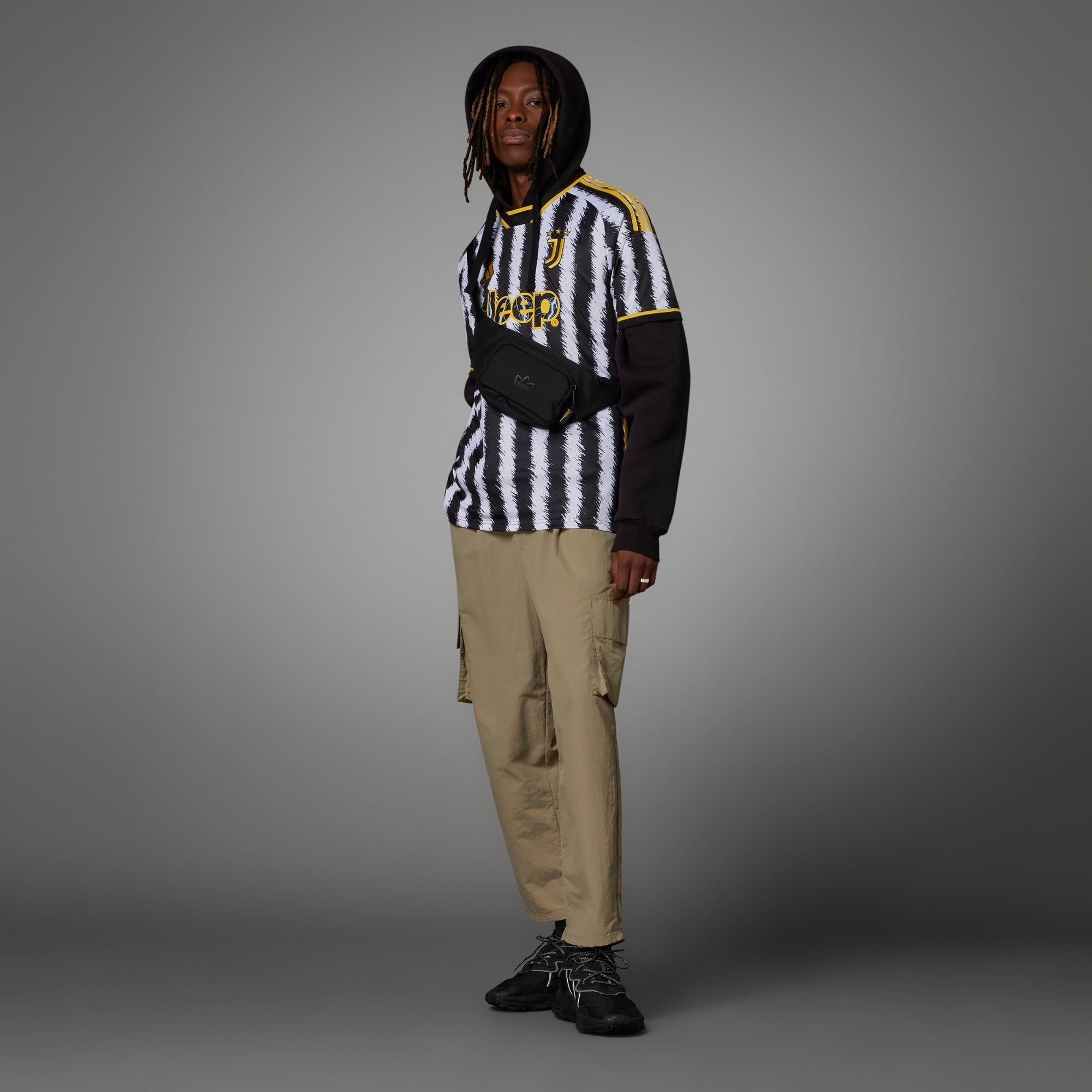 adidas JUVENTUS 23/24 HOME JERSEY