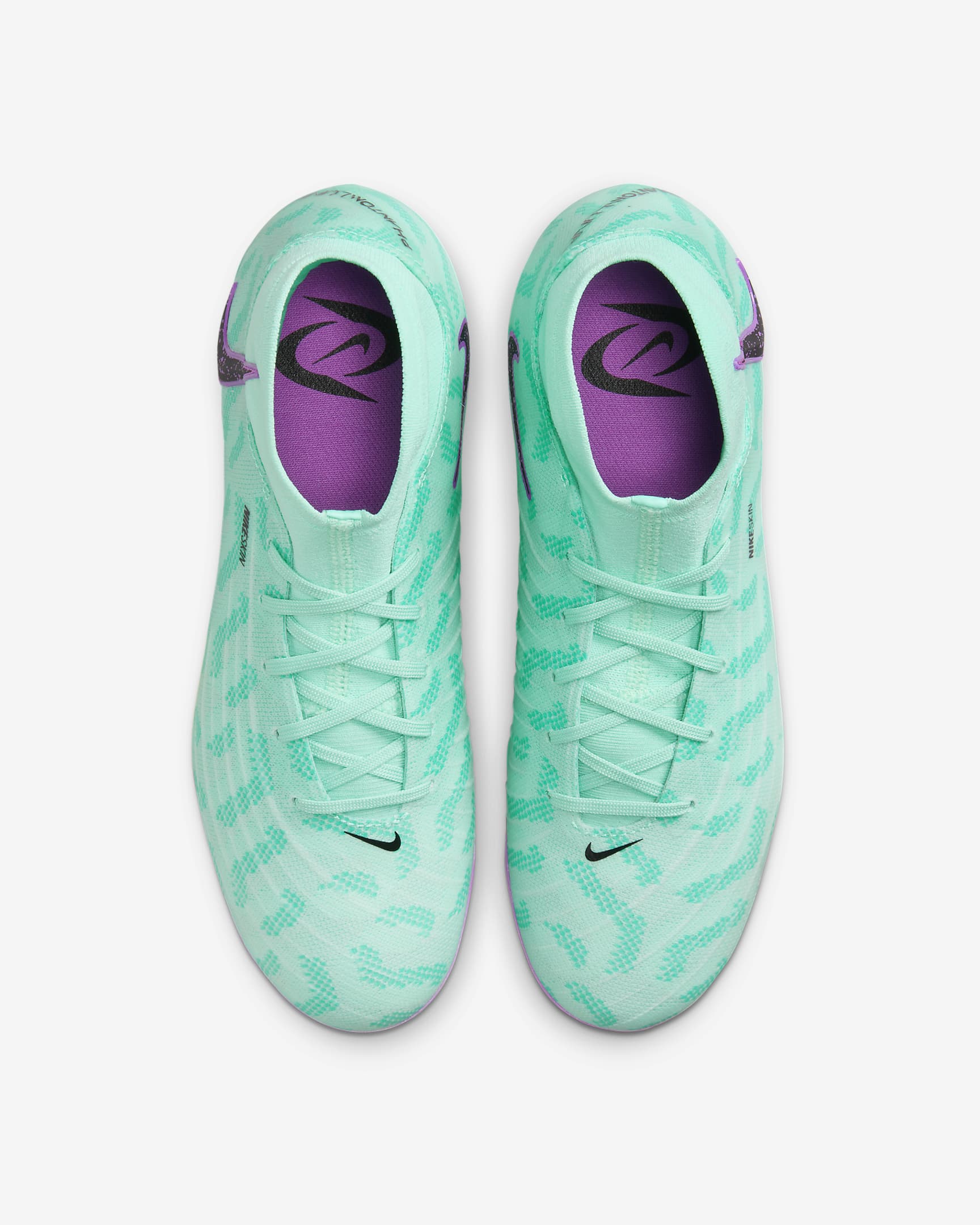 Nike Phantom Luna Women's Firm-Ground Soccer Cleats