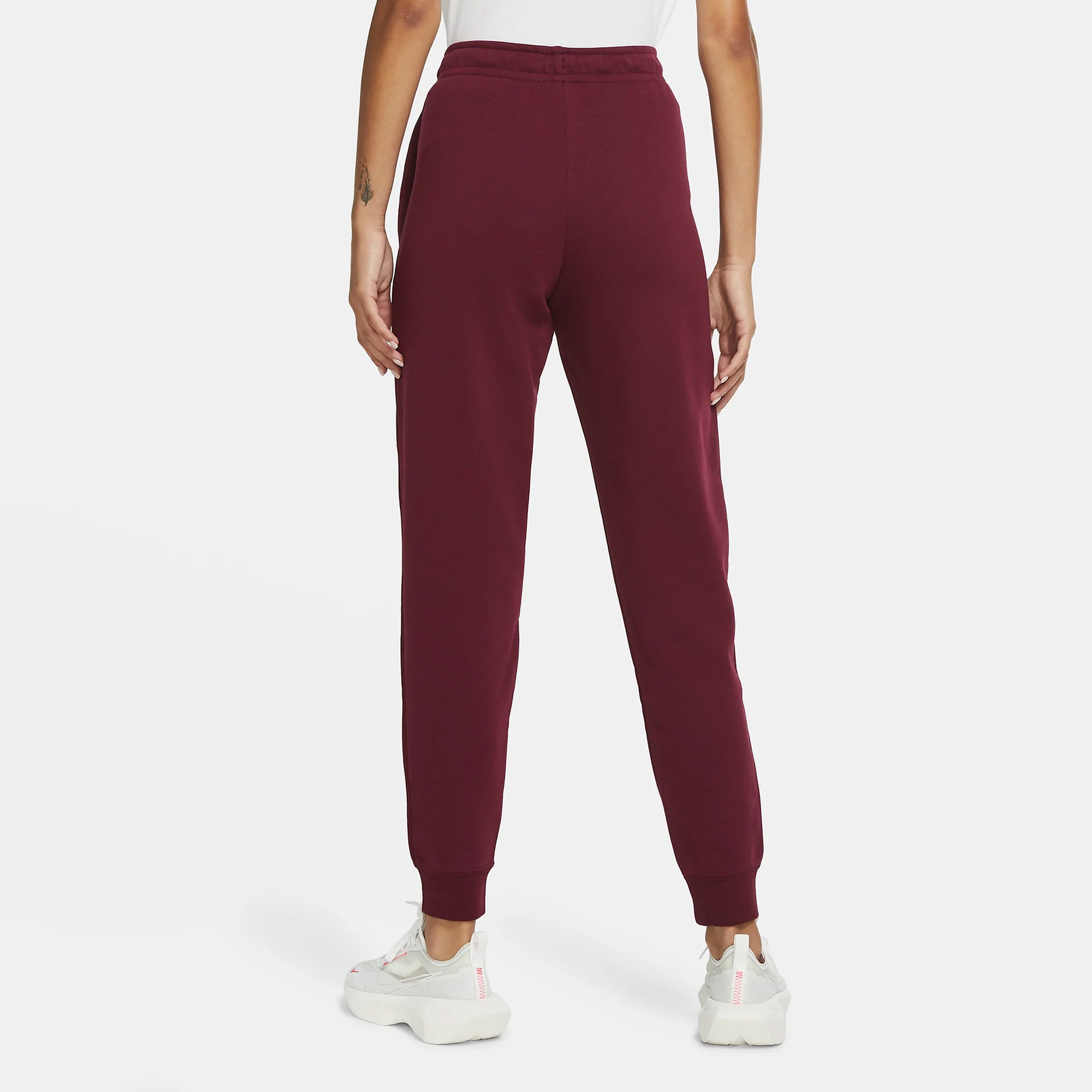 Women's Sportswear Essential Fleece Pants - Dark Beetroot/White