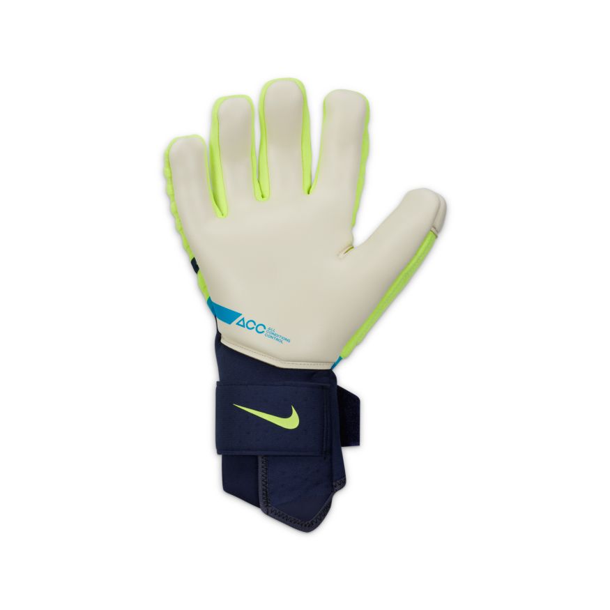 NIKE Phantom Elite Goalkeeper Soccer Gloves