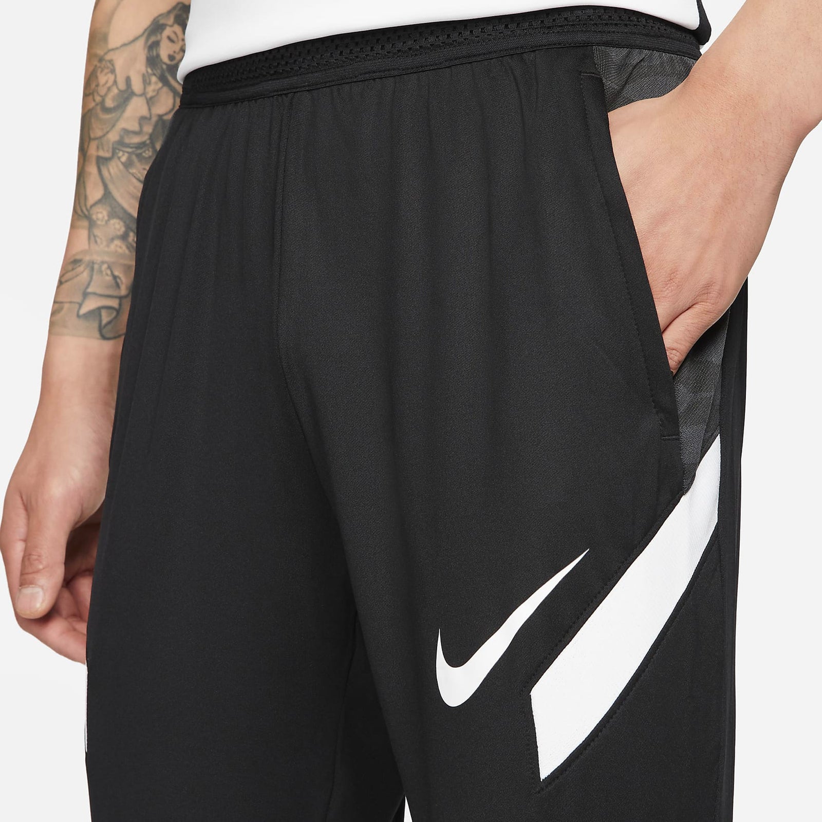 Nike Dri fit Strike Men s Soccer Pants