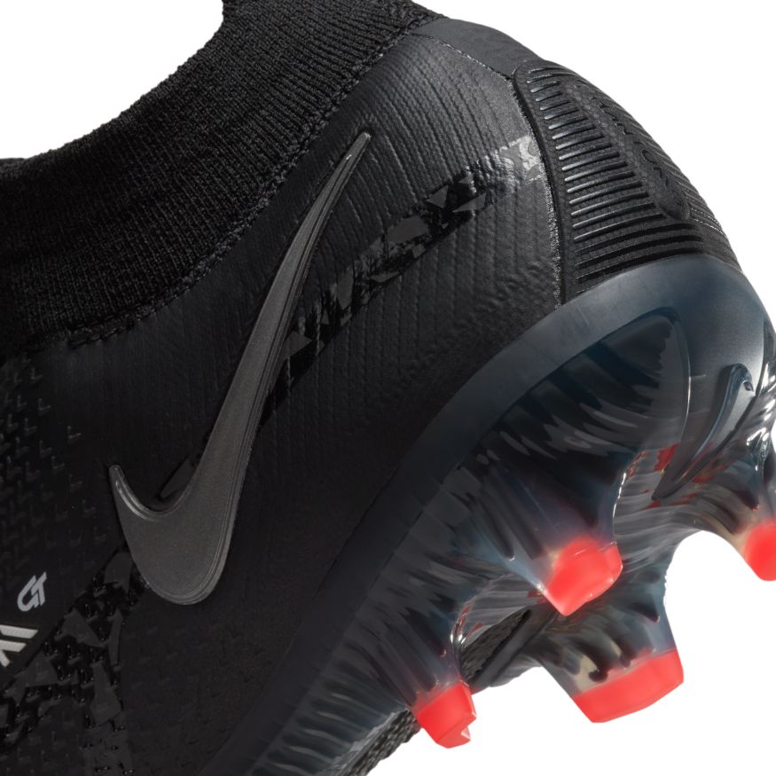 Nike Phantom GT2 Dynamic Fit Elite FG Firm-Ground Soccer Cleats