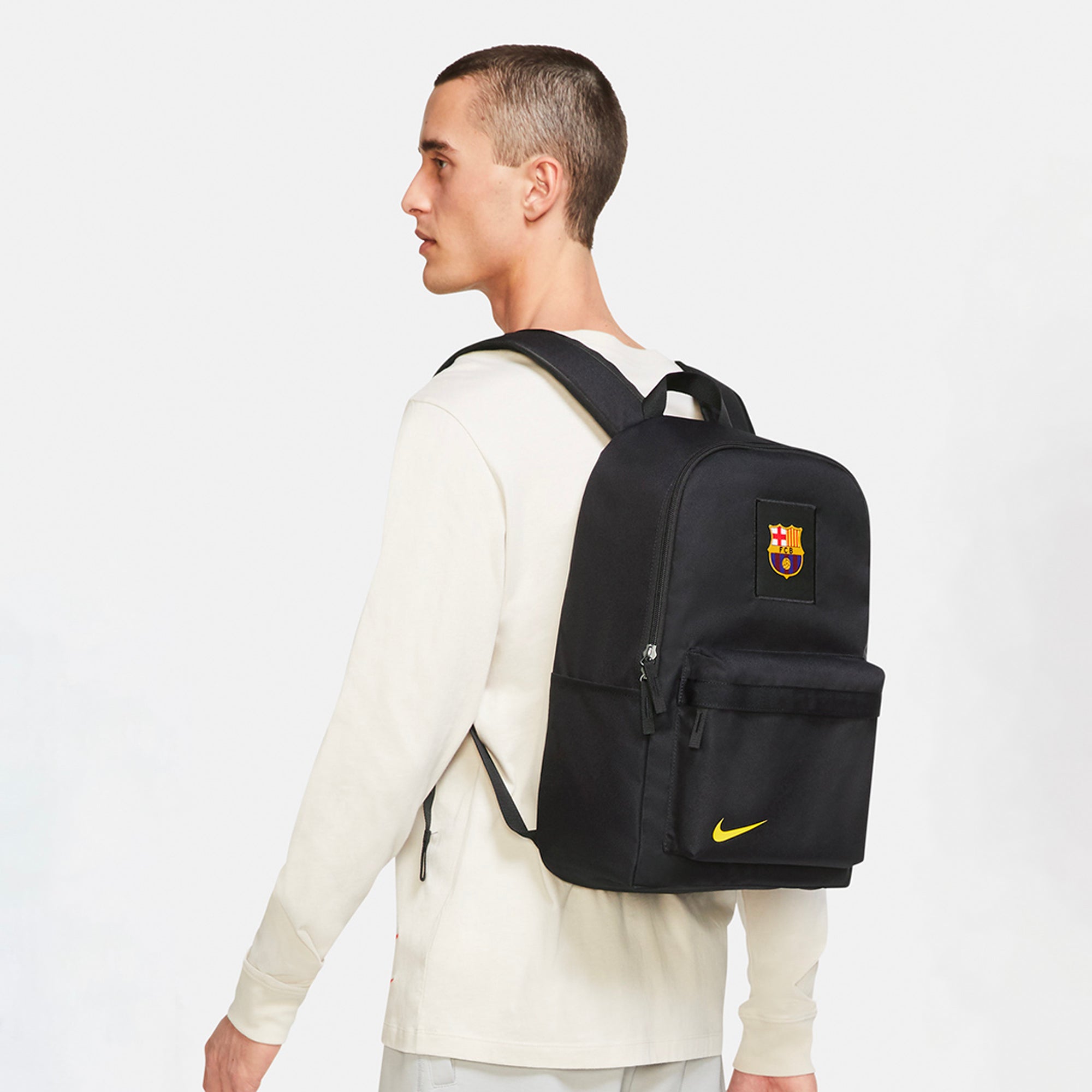 Nike barcelona stadium backpack online