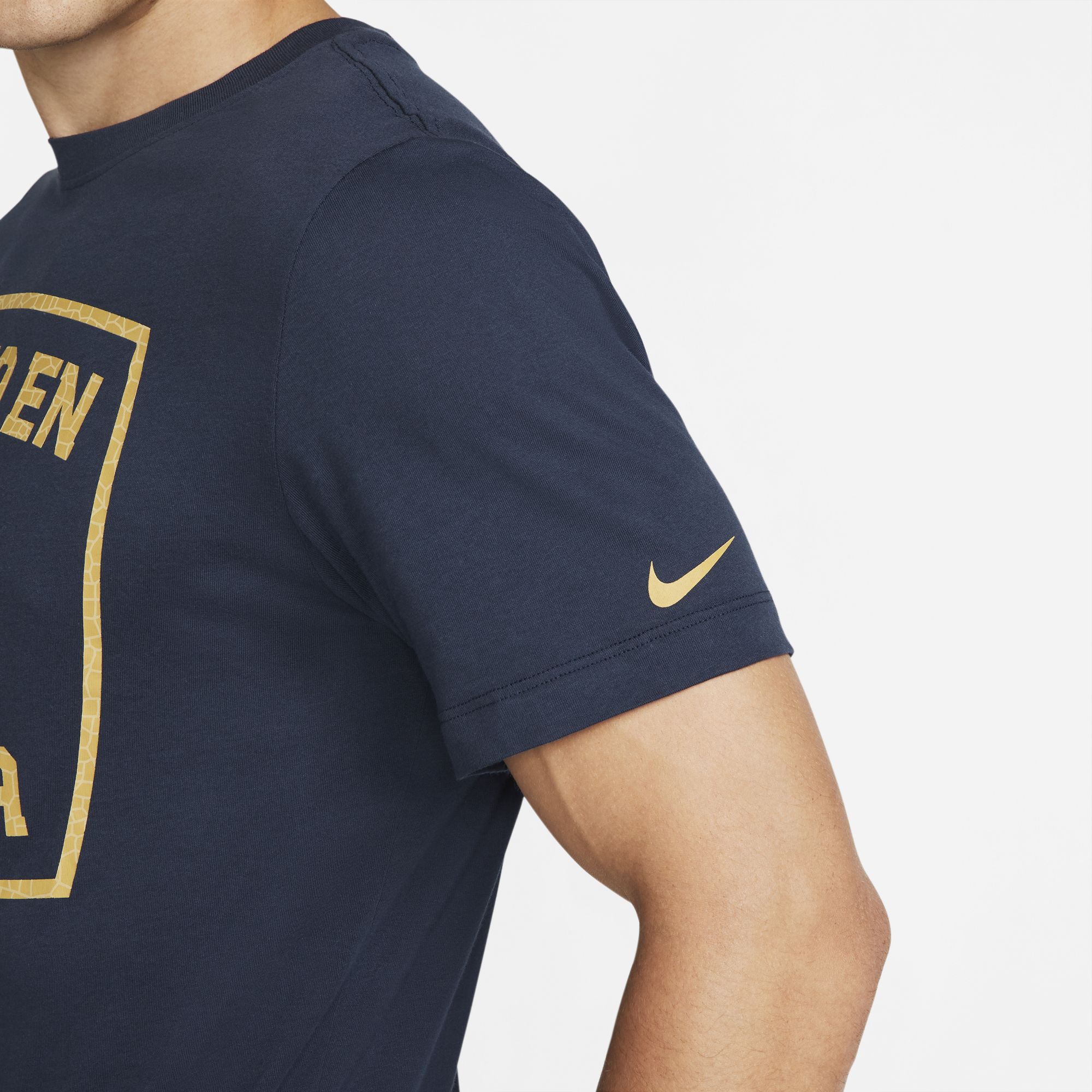 Pumas UNAM Men's T-Shirt