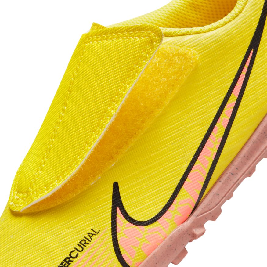 Nike Jr. Mercurial Vapor Club TF Little Turf Soccer Shoes