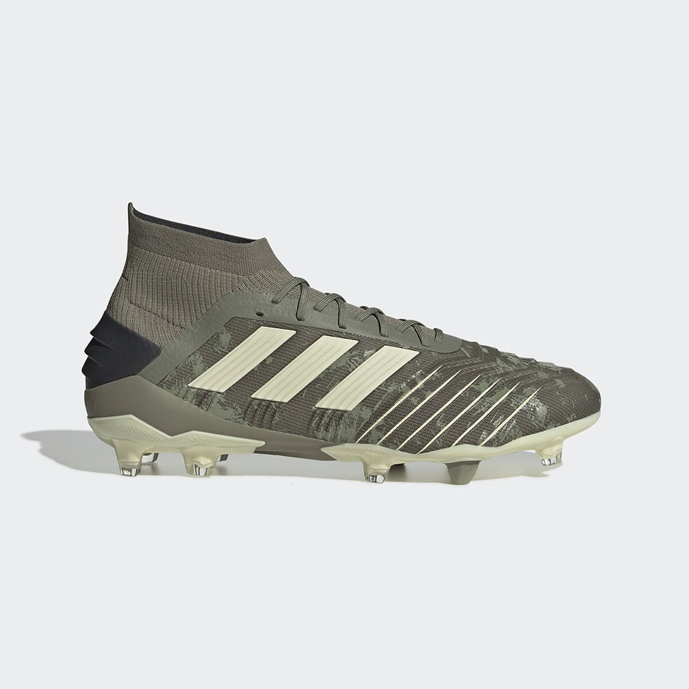 Football Predator 19.1 FG Men s Soccer Cleats