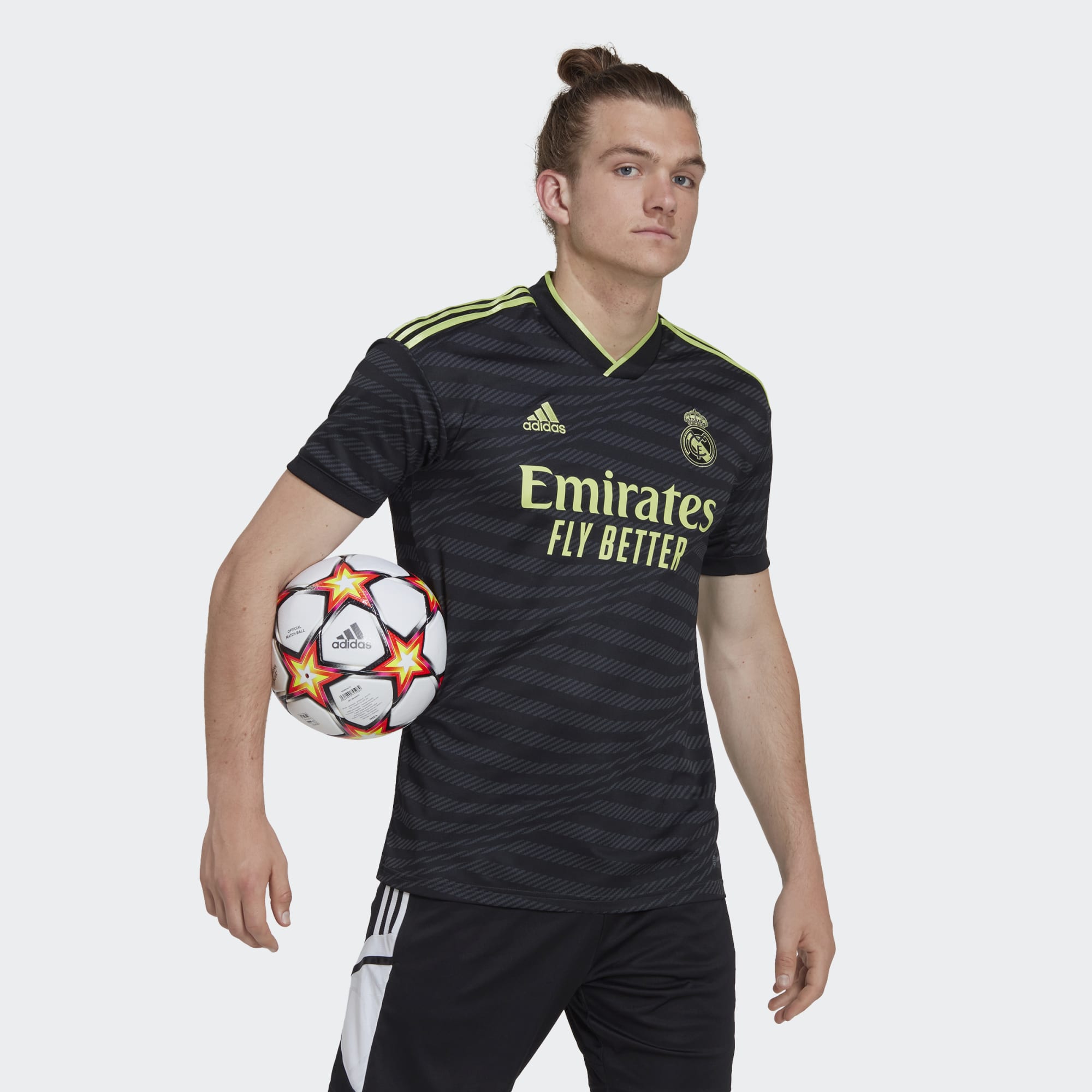  adidas Men's Real Madrid 23/24 Home Jersey - A Sleek and  Lightweight Jersey with Gold Accents and Legendary Soccer History : Sports  